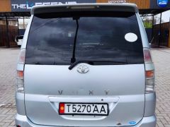 Photo of the vehicle Toyota Voxy