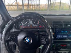 Photo of the vehicle BMW X5