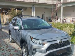 Сүрөт унаа Toyota RAV4