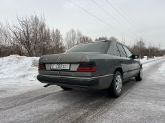 Фото авто Mercedes-Benz W124