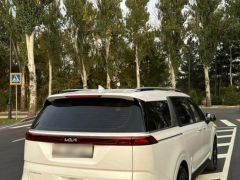 Сүрөт унаа Kia Carnival