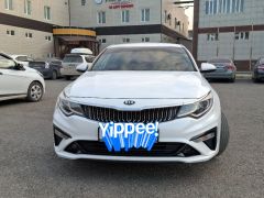 Photo of the vehicle Kia K5