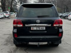 Сүрөт унаа Toyota Land Cruiser