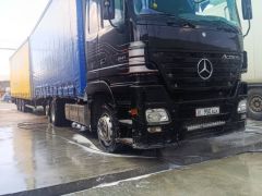 Фото авто Mercedes-Benz Actros