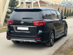 Фото авто Kia Carnival