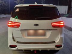 Сүрөт унаа Kia Carnival