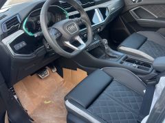 Photo of the vehicle Audi Q3