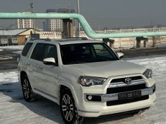 Photo of the vehicle Toyota 4Runner