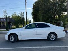 Фото авто Toyota Crown