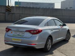 Photo of the vehicle Hyundai Sonata