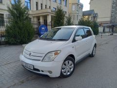 Фото авто Toyota Ist