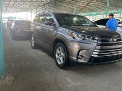 Фото авто Toyota Highlander