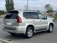 Photo of the vehicle Lexus GX