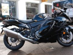 Сүрөт унаа Suzuki GSX 1300 R Hayabusa