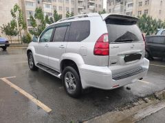 Photo of the vehicle Lexus GX