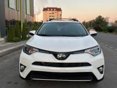 Сүрөт унаа Toyota RAV4