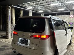 Фото авто Honda Elysion