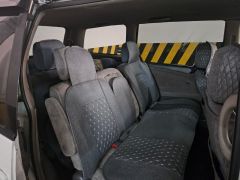 Фото авто Toyota Estima