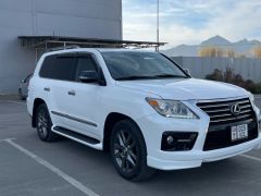 Сүрөт унаа Lexus LX