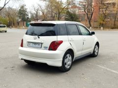 Сүрөт унаа Toyota Ist