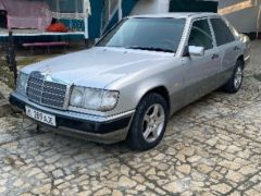 Photo of the vehicle Mercedes-Benz W124