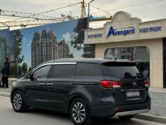 Фото авто Kia Carnival