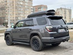 Photo of the vehicle Toyota 4Runner