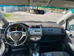 Фото авто Honda Jazz