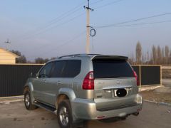 Photo of the vehicle Lexus GX