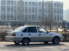 Сүрөт унаа Daewoo Nexia