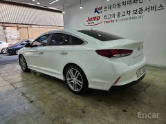 Photo of the vehicle Hyundai Sonata