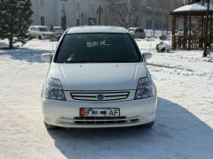 Сүрөт унаа Honda Stream