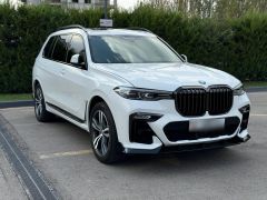 Фото авто BMW X7