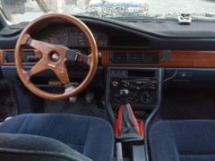 Сүрөт унаа Audi 100