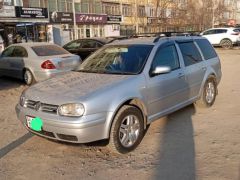 Фото авто Volkswagen Golf