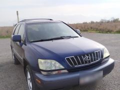 Photo of the vehicle Lexus RX