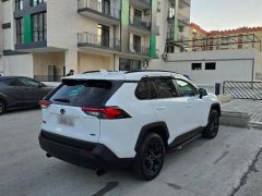 Сүрөт унаа Toyota RAV4