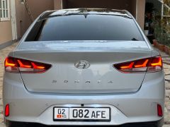 Photo of the vehicle Hyundai Sonata