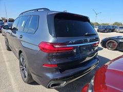 Сүрөт унаа BMW X7