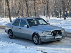 Photo of the vehicle Mercedes-Benz W124