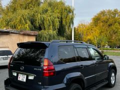 Photo of the vehicle Lexus GX