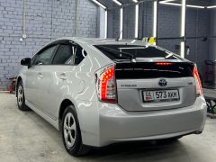 Сүрөт унаа Toyota Prius