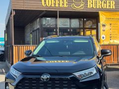 Сүрөт унаа Toyota RAV4