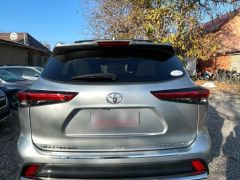 Photo of the vehicle Toyota Highlander