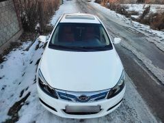 Сүрөт унаа BYD E5