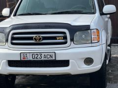 Сүрөт унаа Toyota Sequoia