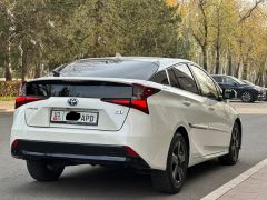 Сүрөт унаа Toyota Prius