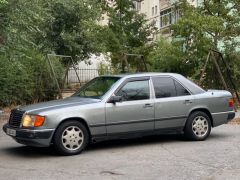 Фото авто Mercedes-Benz W124