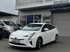 Фото авто Toyota Prius