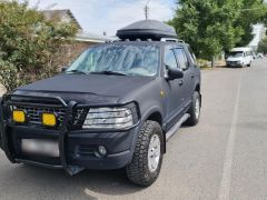 Photo of the vehicle Ford Explorer